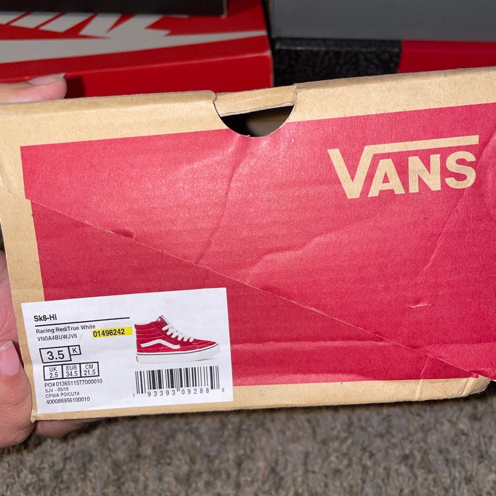 Vans size 4